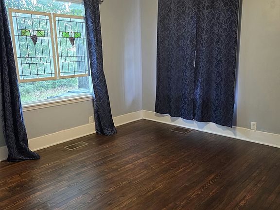 2nd image of 719 W Faulkner St #721