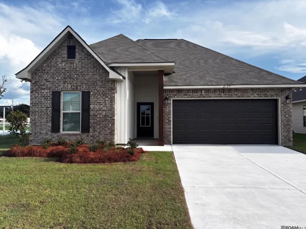 2157 Sherris Way, Port Allen, LA 70767