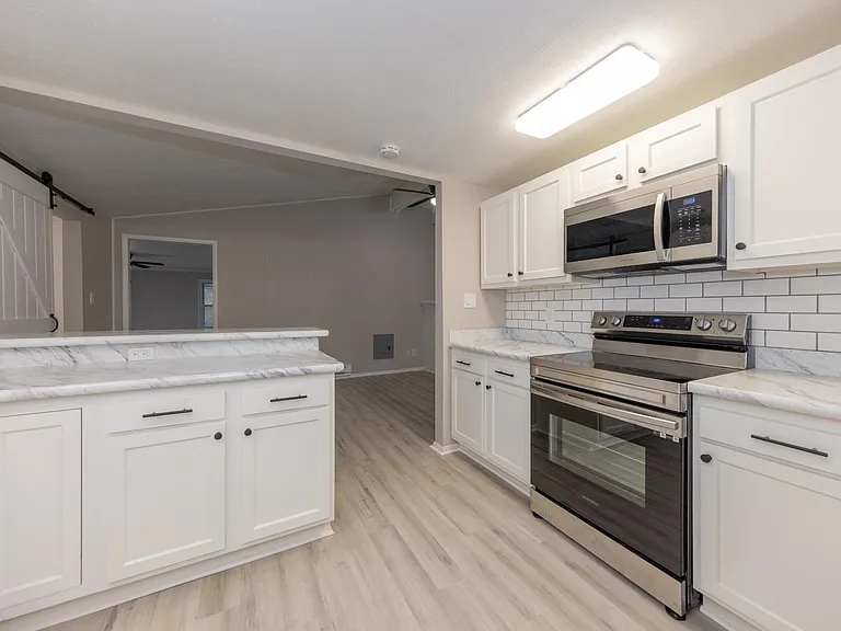 8752 S Spring Valley Park Dr — Photo 8