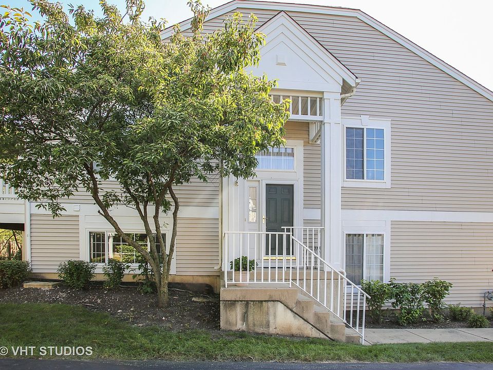 1st image of 910 Mayfair Ct #1
