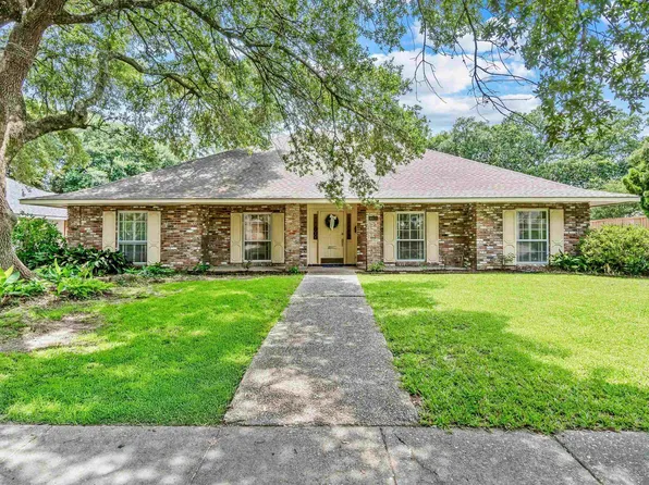 1338 Oakley Dr, Baton Rouge, LA 70806
