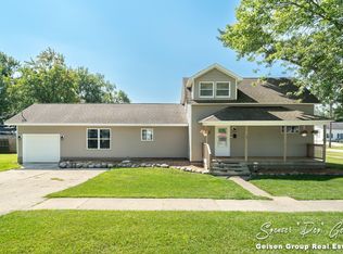 419 W Center St, Belding, MI 48809