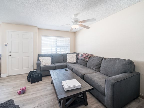 2nd image of 4509 Idaho St Unit 2