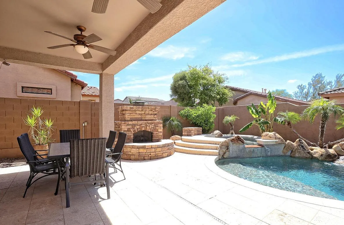 2 bed, 1584 sqft, $3,000 — Photo 2