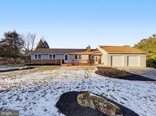 2206 Ridge Rd, Glenville, PA 17329