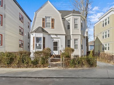 73 Mora St, Dorchester, MA, 02124