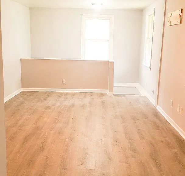 9954 Meadow Ave — Photo 10