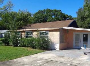 1411 9th St NW, Largo, FL 33770