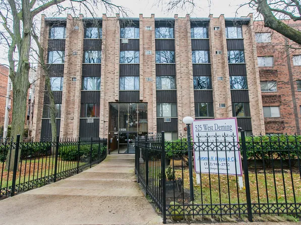 Lincoln Park Living!, 525 W Deming Pl APT 523, Chicago, IL 60614