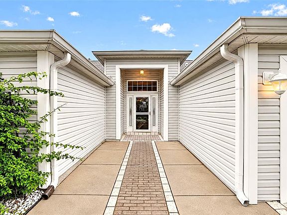 4th image of 1177 OAK FOREST DRIVE