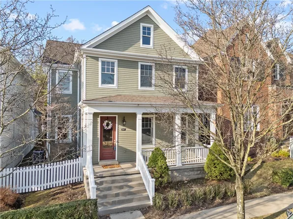 1107 Crescent Pl, Pittsburgh, PA 15217