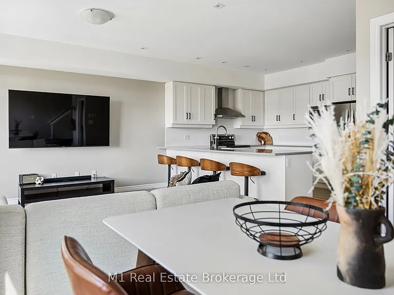 107 Westra Dr #17 — Photo 24