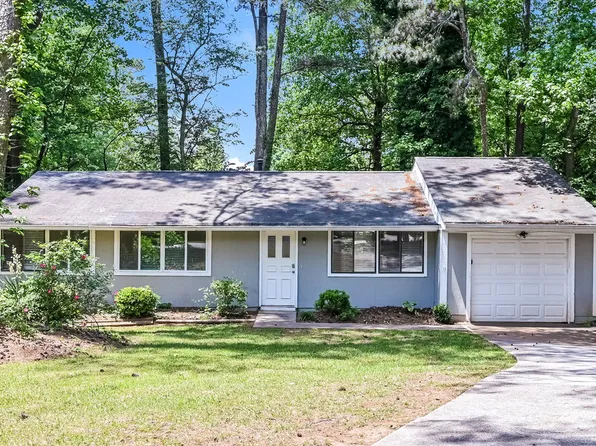 1860 Suwanee Ridge Ct, Lawrenceville, GA 30043