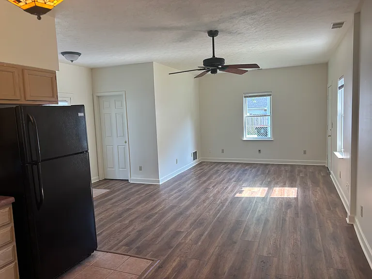4301 Malcolm Ave — Photo 8