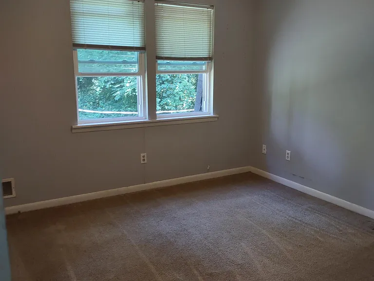 1820 Richardson St #1820 — Photo 6