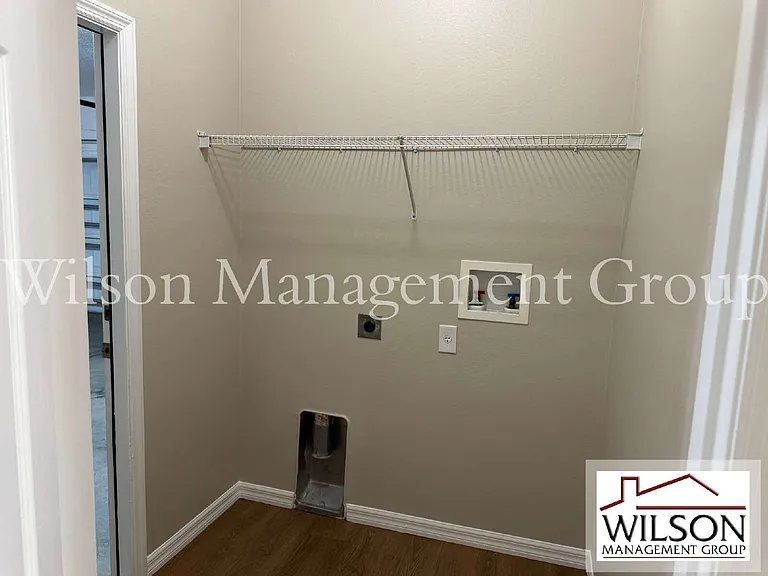 5004 Adair Oak Dr — Photo 8
