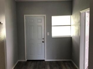 408 SW 2nd St, Mulberry, FL 33860