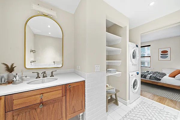 Rented by Vector New York, LLC | media 2