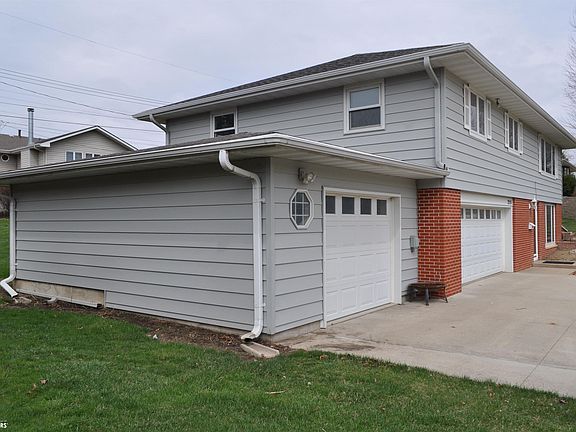 5th image of 255 Perch St