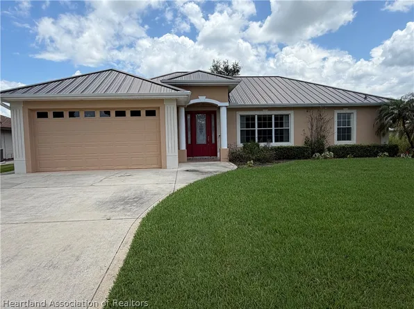 4302 Lake Haven Blvd, Sebring, FL 33875
