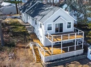 11309 Sunset Point Dr, Plainwell, MI 49080