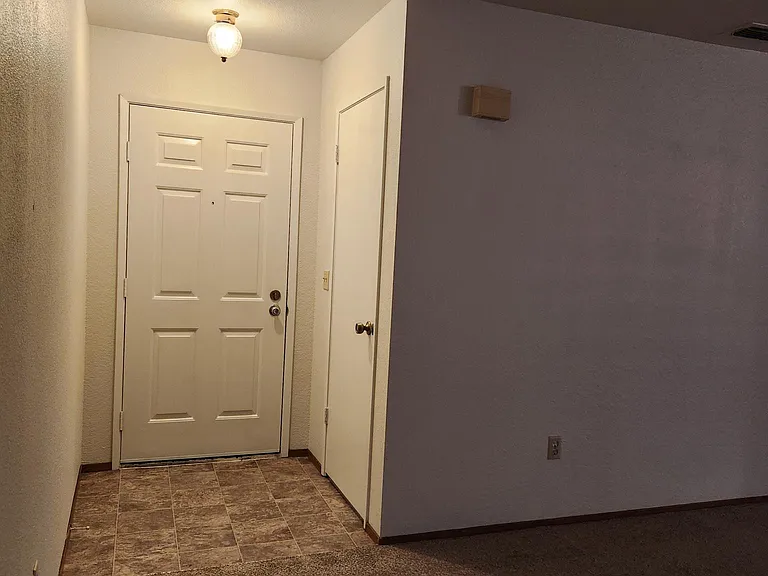 3266 La Canada Dr #7 — Photo 2