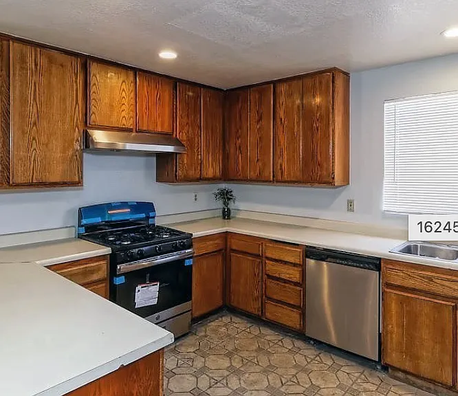 16245 Rodell Pl — Photo 9