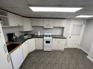 10 Wallace St APT 1R, Somerville, MA 02144