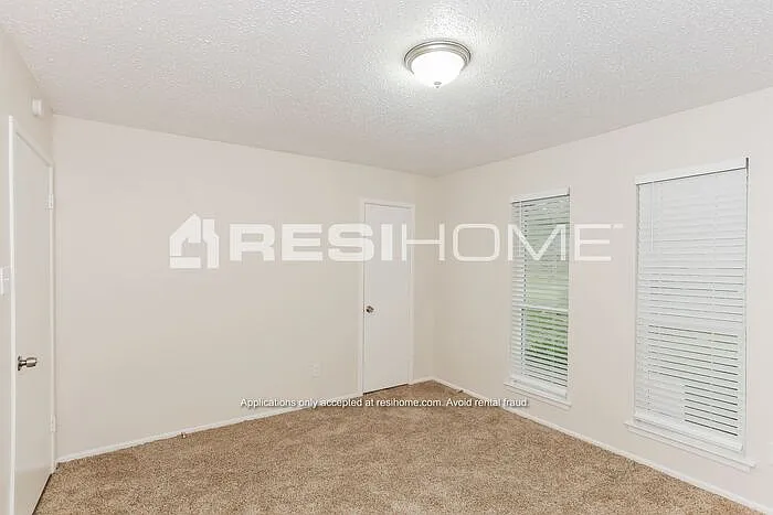 1300 Prelude Dr — Photo 11