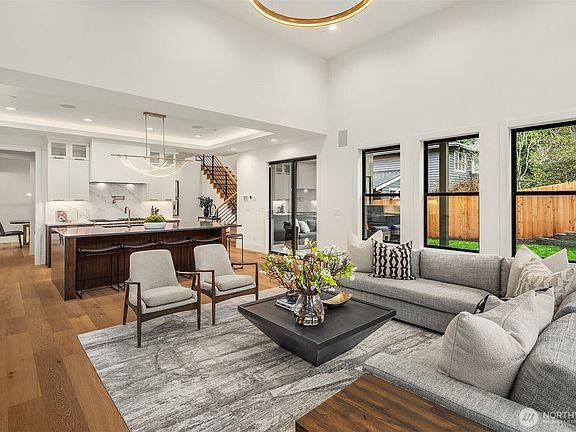 5th image of 520 7th Street S