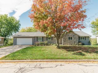 431 Mary St, Mayville, WI 53050