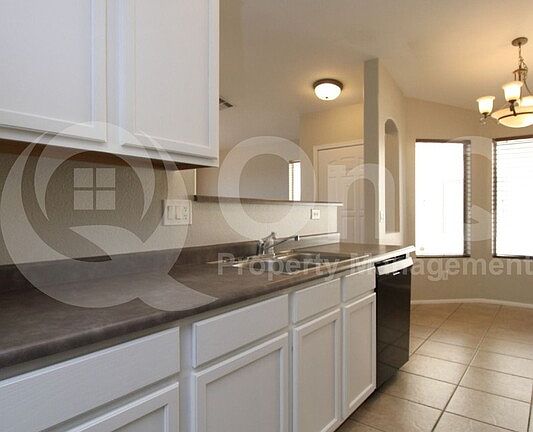 5th image of 16509 W Belleview St