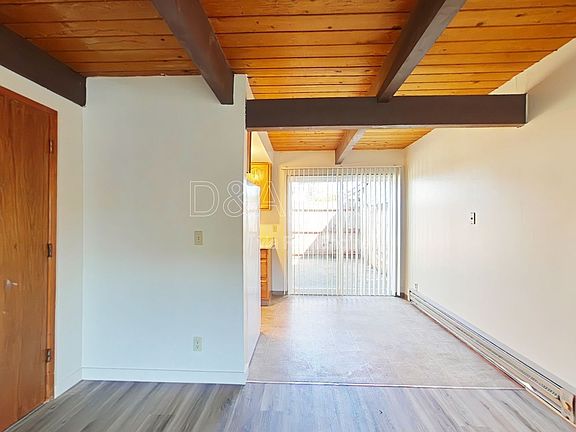 4th image of 965 NW Hobart Ave APT 5
