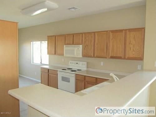 3rd image of 19731 N Emmerson Cir