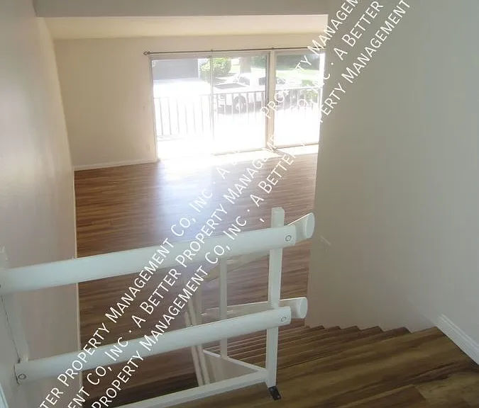 1970 San Bruno — Photo 27