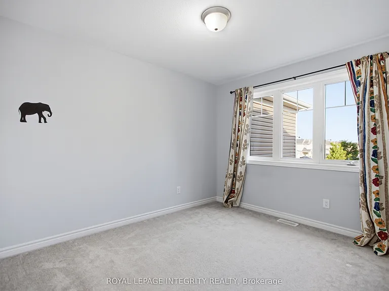 2235 Watercolours Way — Photo 12