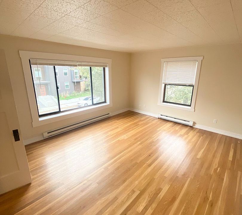 1st image of 5241 15th Ave NE APT 6