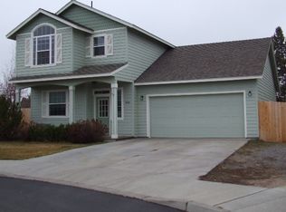 2244 SW Metolius Ct, Redmond, OR 97756