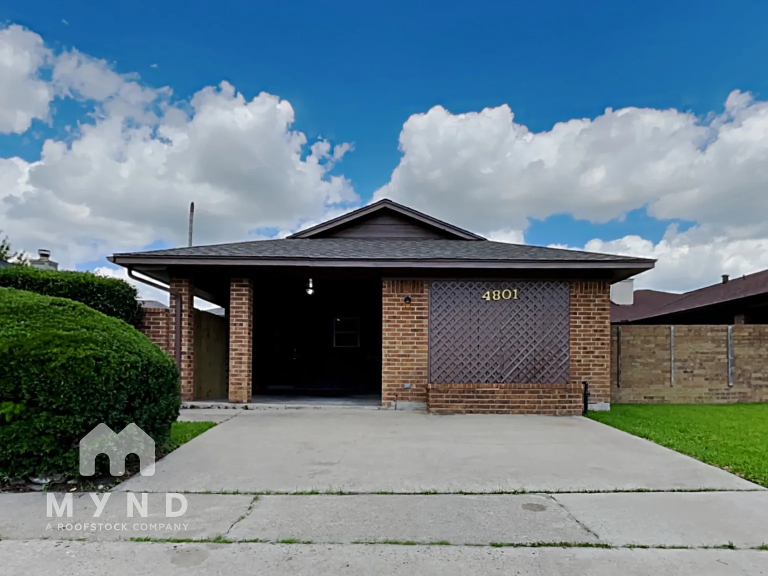 3 bed, 2.0 bath, 1404 sqft, $1,875 — Photo 1