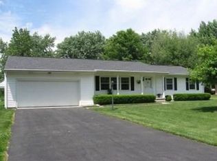 1230 Oakwood Rd, Marion, OH 43302