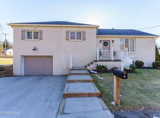 4 Norfolk St, Albany, NY 12203