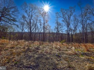 25 Vixen Ln, Gerrardstown, WV 25420