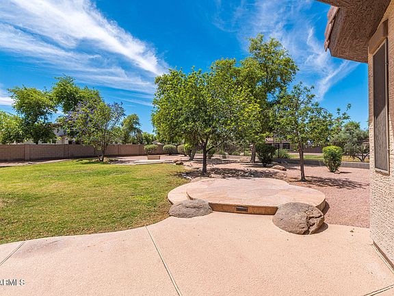 4th image of 4133 E REINS Road