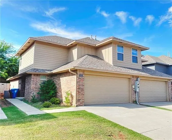 3 bed, 1458 sqft, $1,649 — Photo 2