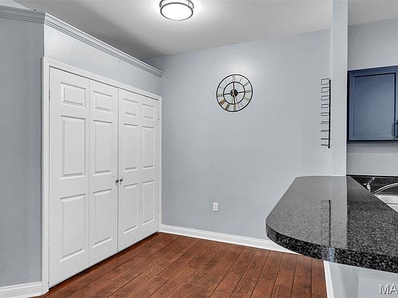 5th image of 1236 Gardens Circle Dr APT C