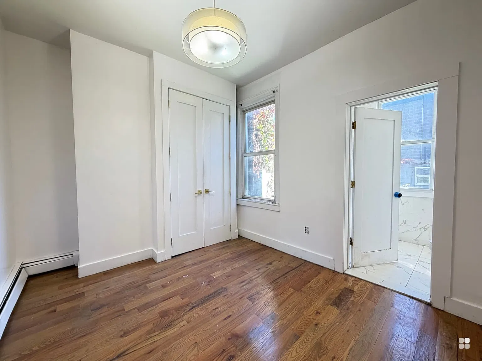 2 bed, 800 sqft, $2,250 — Photo 4