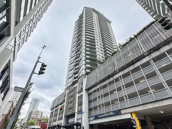 888 Carnarvon St #3003, New Westminster, BC V3M 0C6