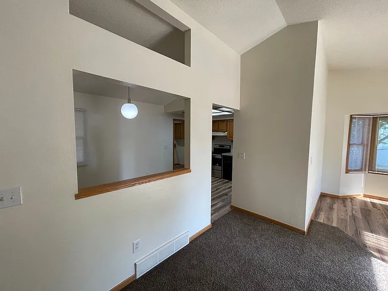 2315 43rd Avenue Ct — Photo 15
