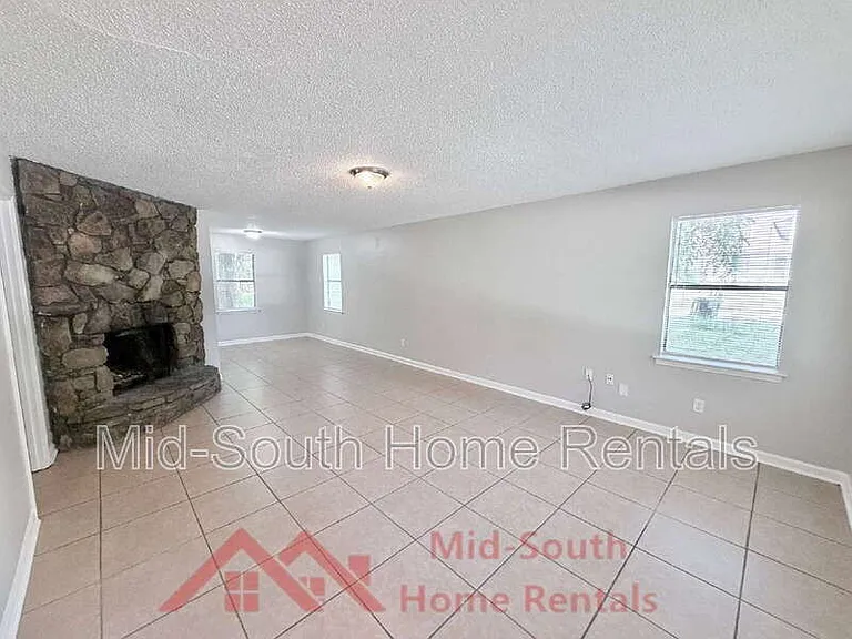3754 Rainford Dr — Photo 6