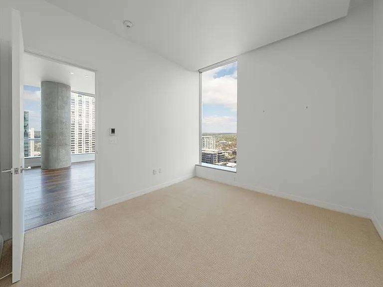 210 Lavaca St #2608 — Photo 14